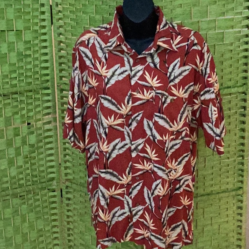 🌴NWOT Hawaiian Style Shirt Size Med Wardrobe Must Have & So Much Fun to Wear 🌴